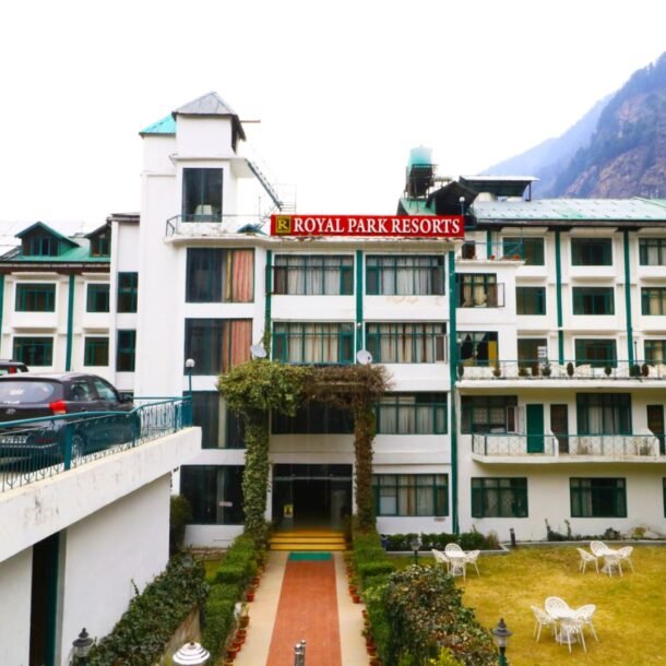 Best Hotel in Manali for Family Vacations: Royal Park Resorts